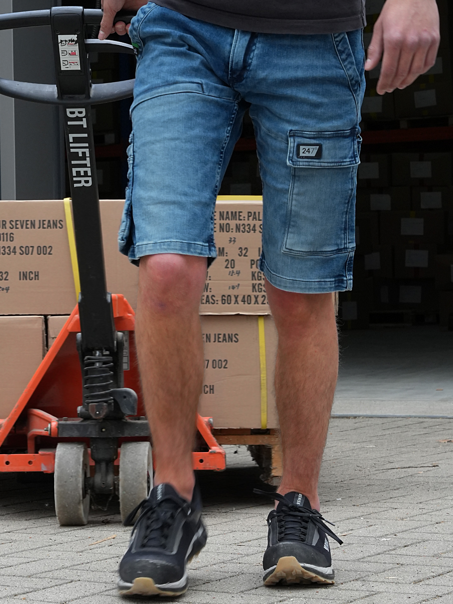 247Jeans Jaguar Short Workwear W87 Medium Blue Denim Used