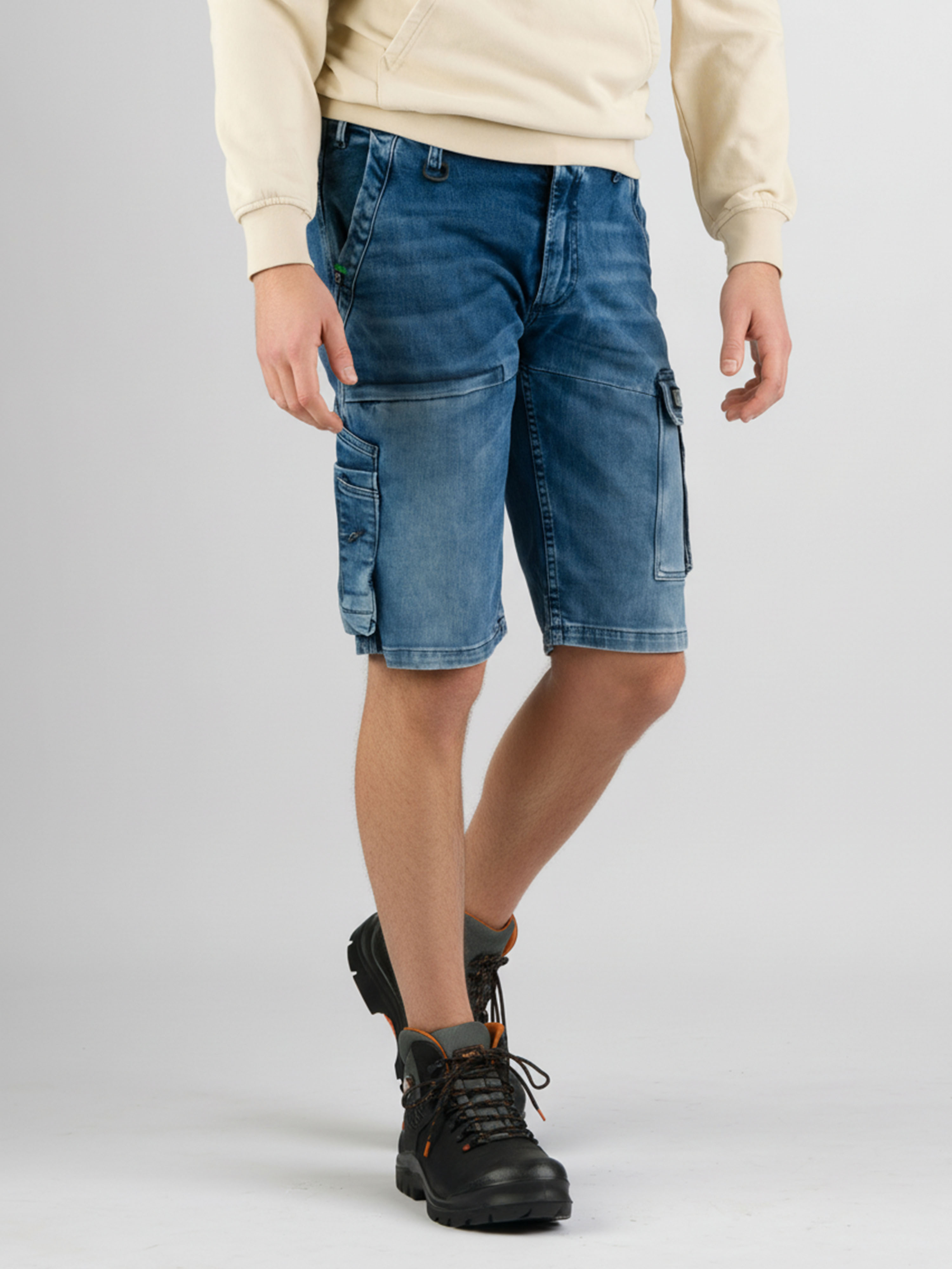 247Jeans Jaguar Short Workwear W87 Medium Blue Denim Used